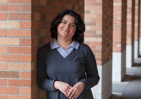 Azadeh Yazdan headshot on the UW campus