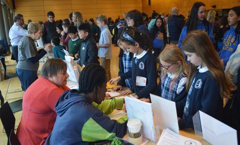 800 K-12 students from the Greater Seattle Area, along with their parents and teachers, participated in the 2019 Brain Awareness Week Open House. The event was held on the University of Washington Seattle campus, in the Husky Union Building. 800 K-12 students from the Greater Seattle Area, along with their parents and teachers, participated in the 2019 Brain Awareness Week Open House. The event was held on the University of Washington Seattle campus, in the Husky Union Building.